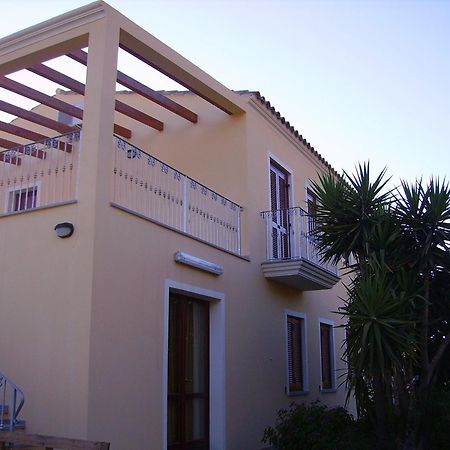 Agriturismo La Grotta Del Tesoro Santadi Eksteriør bilde